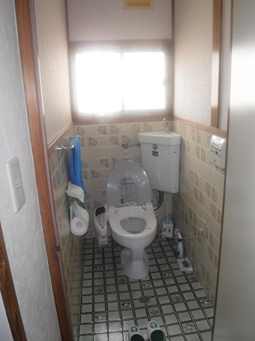 １階トイレ（洋式）