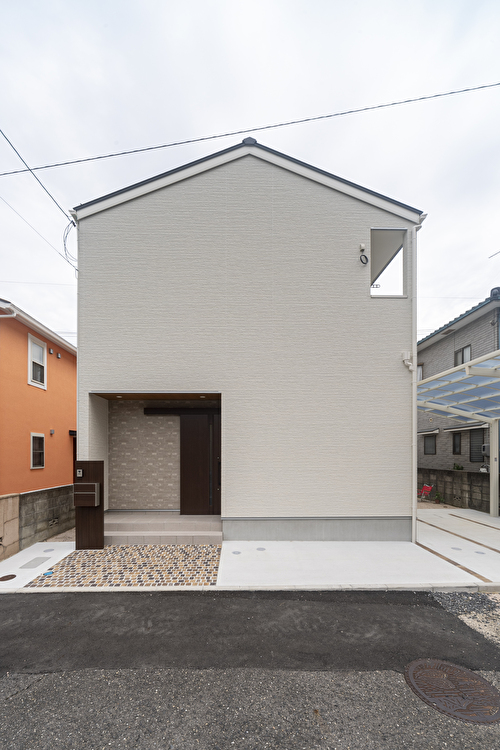 “どうしても注文住宅がいい”を土地探しから実現した家 アイキャッチ画像